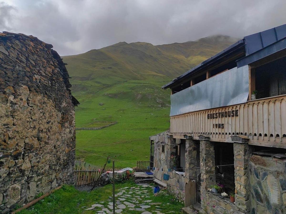 Guesthouse Ivas Uschguli Exterior foto